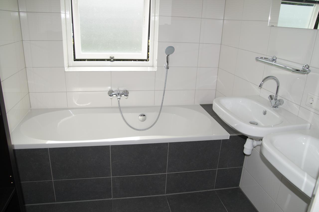 Vakantiehuizen Hofstede Elzenoord フラウヴェンポルデル 部屋 写真