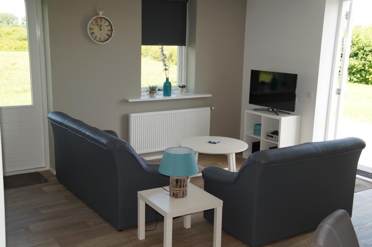 Vakantiehuizen Hofstede Elzenoord フラウヴェンポルデル 部屋 写真
