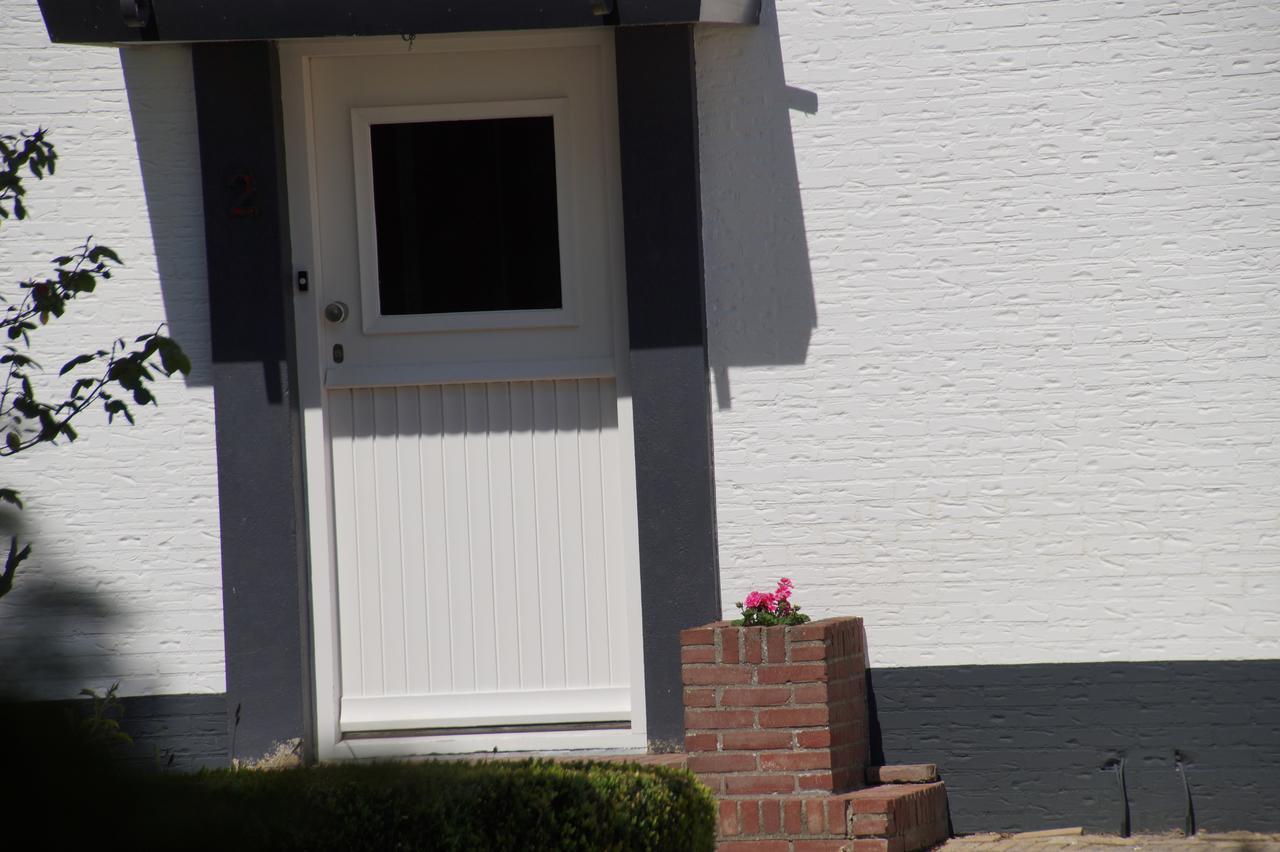 Vakantiehuizen Hofstede Elzenoord フラウヴェンポルデル 部屋 写真